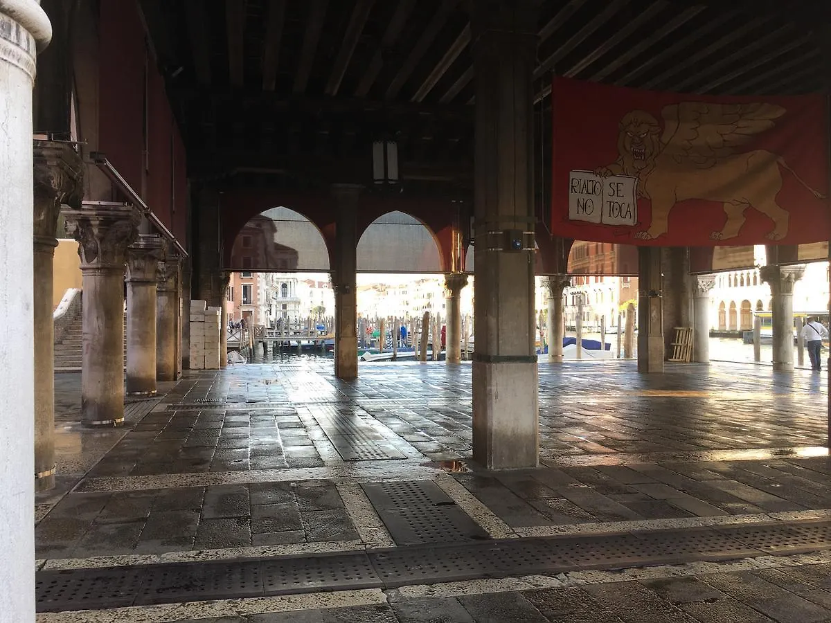 Antico Mercato Venice 2*,